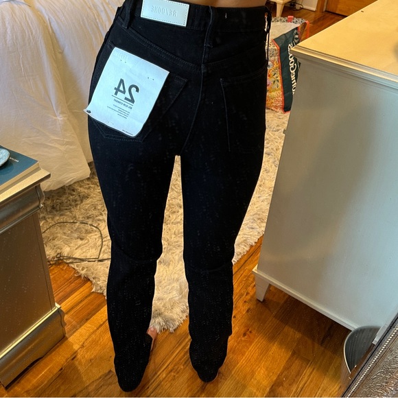 NWT Re/Done 80s Slim Straight Jeans Jet Black Size 24 - Picture 4 of 7